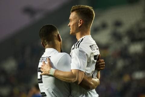 GER, LS DFB U21 U 21 Deutschland vs Frankreich 21.03.2019, Stadion Essen, Essen, GER, LS DFB U21, Deutschland vs Frankreich , DFB REGULATIONS PROHIBIT ANY USE OF PHOTOGRAPHS AS IMAGE SEQUENCES AND OR QUASI-VIDEO im Bild picture shows: Maximilian Mittelstaedt (DFB U21 14) jubelt mit Benjamin Henrichs (DFB U21 2) über sein Tor zum 2:0,