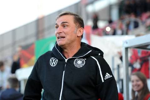 Essen, Germany 21.03.2019, U21 U 21 Nationalteams, Internationales Freundschaftsspiel, Deutschland - Frankreich, Trainer Stefan Kuntz (GER) gestikuliert, gestik ( DeFodi521
