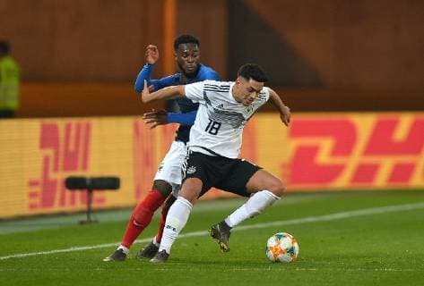 Essen, Germany 21.03.2019, U21 U 21 Nationalteams, Internationales Freundschaftsspiel, Deutschland - Frankreich, Jonathan Bamba (FRA) und Nadiem Amiri (GER) im zweikampf ( DeFodi521