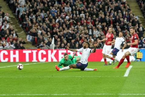 Raheem Sterling of England scores the opening goal to make it 1-0 during the UEFA EURO EM Europameisterschaft Fussball Qualifier EM Europameisterschaft Group A match between England and Czech Republic at Wembley Stadium, London, England on 22 March 2019. Copyright: xKenxSparksx 23420011