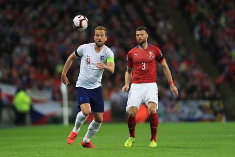 March 22, 2019 - London, England, United Kingdom - England forward Harry Kane and Czech Republic defender Ondrej Celustka during the UEFA European Championship EM Europameisterschaft Group A Qualifying match between England and Czech Republic at Wembley Stadium, London on Saturday 23rd March 2019. (Credit: Leila Coker MI News) England v Czech Republic - UEFA EURO EM Europameisterschaft Fussball 2020 Qualifier  - ZUMAn230 20190322_zaa_n230_448 Copyright: xMixNewsx