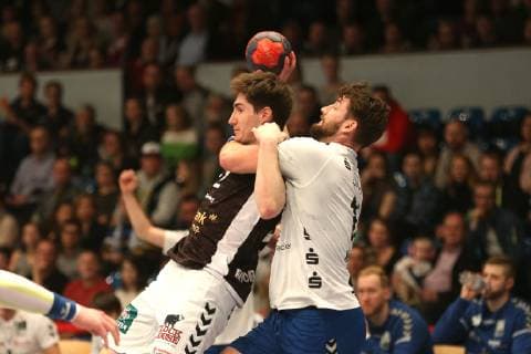 Handball 2.Handball Bundesliga 2018 2019 - Handball Sportverein Hamburg vs. EHV Aue Philipp Bauer (Handball Sportverein Hamburg),Ladislav Brykner (EHV Aue), Sporthalle Hamburg Hamburg