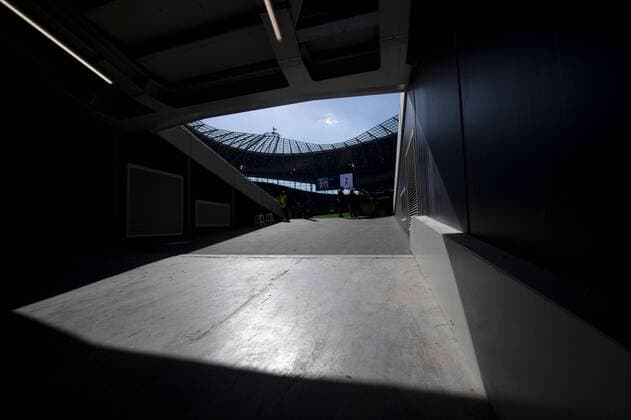 Fu?ball, Tottenham Hotspur Stadium er?ffnet neues Stadion A general view inside Tottenham Hotspur Stadium during the 1st test event at Spurs new stadium, the U18?s game against Southampton at Tottenham Hotspur Stadium, High Road, White Hart Lane, London, England on 24 March 2019. Copyright: xVincexxMignottx PMI-2697-0007