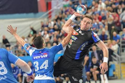 Handball, CL, Orlen Wisla Plock - MOL-Pick Szeged PLOCK, 24.03.2019 MECZ LIGA MISTRZOW PILKA RECZNA MEZCZYZN SEZON 2018 19 --- MEN S HANDBALL CHAMPIONS LEAGUE MATCH: SPR ORLEN WISLA PLOCK - MOL-PICK SZEGED NZ RICHARD BODO LOVRO MIHIC FOT. DOMINIK BUZE FOTOPYK NEWSPIX.PL --- Newspix.pl  190324MiD005