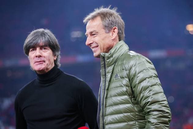 Sport Themen der Woche KW12 Sport Bilder des Tages v.li. Trainer Joachim Loew (Deutschland) und Juergen Klinsmann (TV Experte RTL ehemaliger Bundestrainer) DFB regulations prohibit any use of photographs as image sequences and or quasi-video. GER, Fussball, Laenderspiel, Niederlande - Deutschland, 24.03.2019 Niederlande Copyright: xTomxWellerx xEibner-Pressefotox EP_eer