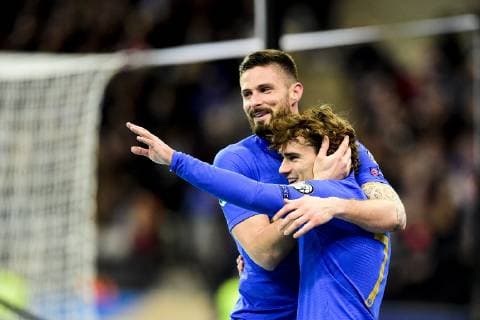 Sport Bilder des Tages joie des joueurs de l equipe de France apres le but de Antoine Griezmann (France) FOOTBALL : France vs Islande - Eliminatoires Euro 2020 - Paris - 25 03 2019 JBAutissier Panoramic 