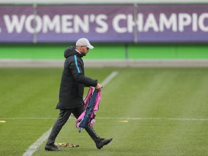 Cheftrainer Stephan Lerch (VfL Wolfsburg)