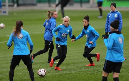 Pernille Harder (VfL Wolfsburg) 22 Abschlusstraining