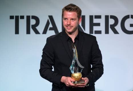28.03.2019, xfux, Fussball DFB Trainer, DFB Festakt anlässlich der Beendigung des 65. Fußball-Lehrer-Lehrgangs, emspor, v.l. Trainer Florian Kohfeldt (SV Werder Bremen) wird als Trainer des Jahres ausgezeichnet Koeln