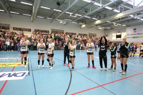 Enttaeuschung bei VfL Oldenburg, HSG Blomberg-Lippe vs VfL Oldenburg, Handball, 1. Frauen Bundesliga, 30.03.2019, HSG Blomberg-Lippe vs VfL Oldenburg, Handball, 1. Bundesliga Frauen, 30.03.2019 Blomberg