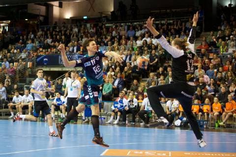 Handball Berlin 31.03.2019 EHF Cup Saison 2018 2019 Füchse Berlin - Balatonfüredi KSE Hans Lindberg (Füchse Berlin, No.18) Daniel Bösz (Balatonfüred, TW, No.12)