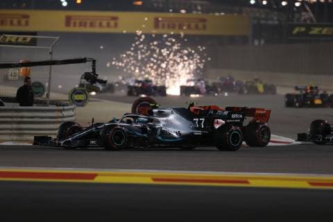 Photo4 LaPresse 31 03 2019 Sakhir, Bahrain Grand Prix Formula One Bahrain 2019 In the pic: race, Valtteri Bottas (FIN) Mercedes AMG F1 W10 EQ Power in fight with Charles Leclerc (MON) Scuderia Ferrari SF90  Copyright: xPhoto4 LaPressex