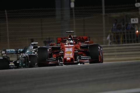 Photo4 LaPresse 31 03 2019 Sakhir, Bahrain Grand Prix Formula One Bahrain 2019 In the pic: race, Sebastian Vettel (GER) Scuderia Ferrari SF90and Lewis Hamilton (GBR) Mercedes AMG F1 W10 EQ Power  Copyright: xPhoto4 LaPressex