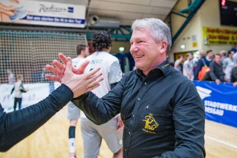 Uwe Saegeling im Jubel waehrend der Begegnung in der Handball 2. Bundesliga (Herren) - Saison 2018-2019 zwischen Dessau-Rosslauer HV 06 und HC Elbflorenz 2016 in der Anhalt Arena am 31. March 2019 in Dessau-Rosslau, Sachsen Anhalt, Deutschland