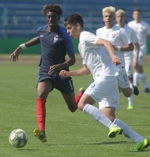 01.04.2019 Belgrade(Serbia) France-Slovakia Uefa U17 U 17 Under-17 European qualifiers men s football Kelian Nsona Wa Saka(L) France, Adma Obert(C) Slovakia : 