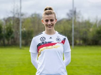 Fußball: DFB, Frauenfußball-Nationalmannschaft, Mannschafts- und Porträtfotos am 03.04.2019 in Marienfeld (Nordrhein-Westfalen). Johanna Elsig Copyright: xKirchner DavidxInderliedx