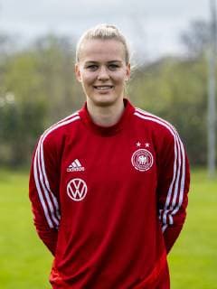 Fußball: DFB, Frauenfußball-Nationalmannschaft, Mannschafts- und Porträtfotos am 03.04.2019 in Marienfeld (Nordrhein-Westfalen). Torhüterin Merle Frohms Copyright: xKirchner DavidxInderliedx