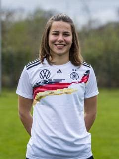Fußball: DFB, Frauenfußball-Nationalmannschaft, Mannschafts- und Porträtfotos am 03.04.2019 in Marienfeld (Nordrhein-Westfalen). Lena Sophie Oberdorf Copyright: xKirchner DavidxInderliedx