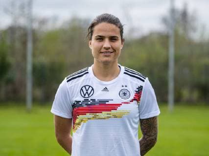 Fußball: DFB, Frauenfußball-Nationalmannschaft, Mannschafts- und Porträtfotos am 03.04.2019 in Marienfeld (Nordrhein-Westfalen). Dzsenifer Marozsan Copyright: xKirchner DavidxInderliedx