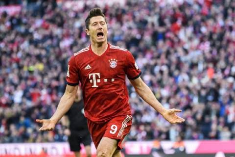06.04.2019, xkvx, Fussball 1.Bundesliga, FC Bayern Muenchen - Borussia Dortmund emspor, v.l. Torjubel, Goal celebration, celebrate the goal zum 2:0 durch Robert Lewandowski (FCB - FC Bayern Muenchen) (DFL DFB REGULATIONS PROHIBIT ANY USE OF PHOTOGRAPHS as IMAGE SEQUENCES and or QUASI-VIDEO) Muenchen *** 06 04 2019 xkvx Football 1 Bundesliga FC Bayern Muenchen Borussia Dortmund emspor v l Torjubel Goal celebration celebrate the goal to 2 0 by Robert Lewandowski FCB FC Bayern Muenchen DFL DFB REGULATIONS PROHIBIT ANY USE OF PHOTOGRAPHS as IMAGE SEQUENCES and or QUASI VIDEO Muenchen