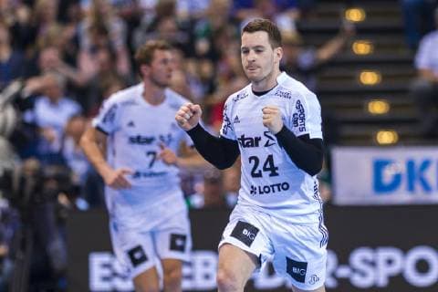 Hamburg, Deutschland 06. April 2019: REWE Final 4 - DHB Pokal Halbfinale - THW Kiel vs. Fuechse Berlin Miha Zarabec (THW Kiel) Jubel Freude Emotion Hamburg Barclaycard Arena Hamburg Deutschland