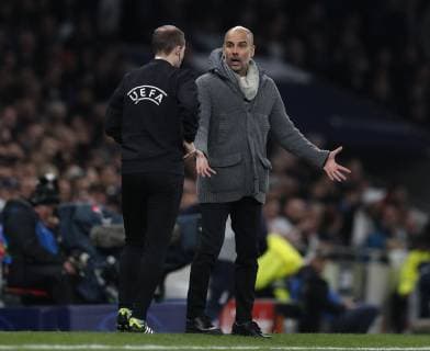 Sport Bilder des Tages Josep Guardiola manager of Manchester City argues with the fourth official during the UEFA Champions League match at the Tottenham Hotspur Stadium, London. Picture date: 9th April 2019. Picture credit should read: Darren Staples Sportimage EDITORIAL USE ONLY. No use with unauthorised audio, video, data, fixture lists, club league logos or live services. Online in-match use limited to 120 images, no video emulation. No use in betting, games or single club league player publications. SPI-0025-0032