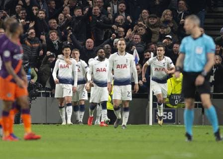 London, United Kingdom, 09.04.2019, UEFA Champions League - 2018 19 Season, Viertelfinale, 1. Runde, Tottenham Hotspur - Manchester City, Son Heung-Min (Tottenham) celebrates after scoring his team s first goal with team mates ( DeFodi056