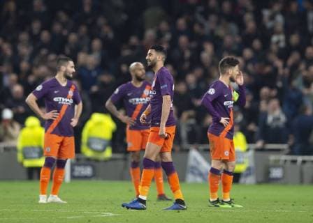 London, United Kingdom, 09.04.2019, UEFA Champions League - 2018 19 Season, Viertelfinale, 1. Runde, Tottenham Hotspur - Manchester City, Players of Manchester City look dejected ( DeFodi056