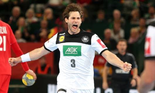 Uwe Gensheimer (Deutschland) beim EM Qualifikationsspiel Deutschland gegen Polen der Männer am 13.04.19 im Gerry Weber Stadion in Halle Westfalen Handball - EM-Qualifikation - Deutschland - Polen