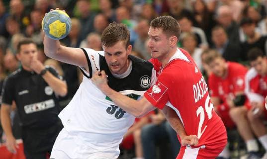 Fabian Böhm (Deutschland) gegen Wisla Plock (Polen) beim EM Qualifikationsspiel Deutschland gegen Polen der Männer am 13.04.19 im Gerry Weber Stadion in Halle Westfalen Handball - EM-Qualifikation - Deutschland - Polen