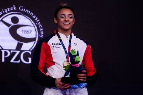 Turnen, EM in Stettin, Siegerehrungen 13.04.2019 SZCZECIN 8. MISTRZOSTWA EUROPY W GIMNASTYCE SPORTOWEJ KOBIET I MEZCZYZN DZIEN 4 - FINALY NA PRZYRZADACH 8th European Championships in Artistic Gymnastics Day 4 - Apparatus Finals N Z ELISSA DOWNIE (GBR) FOT MATEUSZ SLODKOWSKI FOTONEWS NEWSPIX.PL --- Newspix.pl  20190413FNMS093