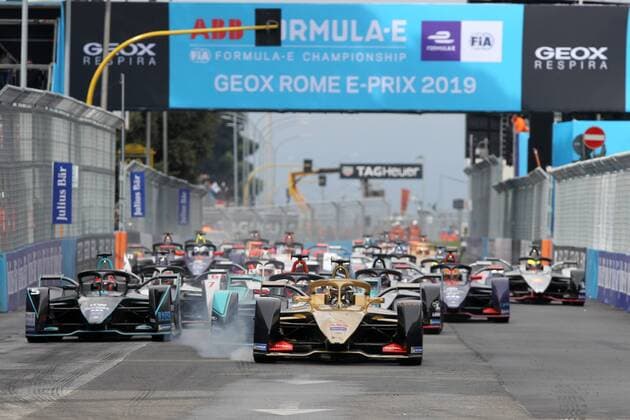 ABB Formula E Championship : Geox Rome EPrix 2019 ABB FIA Formula E Championship Geox Roma E prix the start of the race with Andre Lotterer ( DS Techeetah ) on first position FAMA ROME-EPRIX-20190413_2.JPG Roma Italy Italy  Giuseppex Pino xFama PacificxPress