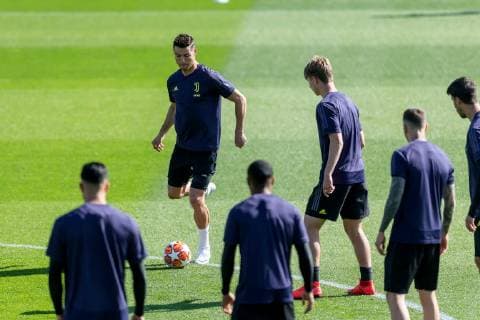 Turin, Italien, 15.04.2019, Training Juventus Turin, Christiano Ronaldo (JUV) in Aktion ( DeFodi541