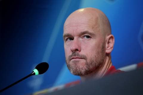Turin, Italien, 15.04.2019, Ajax Amsterdam Pressekonferenz, Trainer Erik Ten Hag (Ajax) Schaut ( DeFodi541