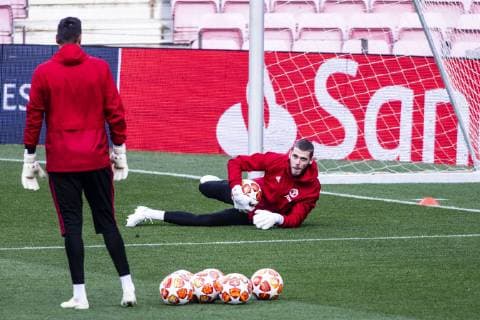 April 15, 2019 - Barcelona, Catalonia, Spain - 01 De Gea of Manchester United ManU and 22 Sergio Romero of Manchester United during the training session before the second leg Champions League match of Quarter final between FC Barcelona Barca and Manchester United in Camp Nou Stadium in Barcelona 15 of April of 2019, Spain. Manchester United Training Session  - ZUMAn230 20190415_zaa_n230_273 Copyright: xXavierxBonillax