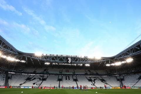 The Ajax team pictured during the training session at the Allianz Stadium, Turin. Picture date: 15th April 2019. Picture credit should read: Jonathan Moscrop Sportimage EDITORIAL USE ONLY. No use with unauthorised audio, video, data, fixture lists, club league logos or live services. Online in-match use limited to 120 images, no video emulation. No use in betting, games or single club league player publications. SPI-0038-0013