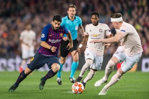 Barcelona, Spain, 16.04.2019, UEFA Champions League - 2018 19 Season, Viertelfinale, 2. Runde, FC Barcelona Barca - Manchester United ManU Luis Suarez (Barcelona), Fred (Manchester United) and Phil Jones (Manchester United) battle for the ball ( DeFodi059