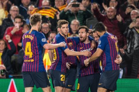 Barcelona, Spain, 16.04.2019, UEFA Champions League - 2018 19 Season, Viertelfinale, 2. Runde, FC Barcelona Barca - Manchester United ManU Lionel Messi (Barcelona) celebrates his team s first goal with teammates ( DeFodi059