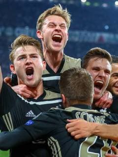 Champions League 2018 2019 Juventus v AFC Ajax 16-04-2019: Voetbal: Juventus v Ajax: Turijn Champions League 2018-2019 Matthijs de Ligt of Ajax, Frenkie de Jong of Ajax, Joel Veltman of Ajax