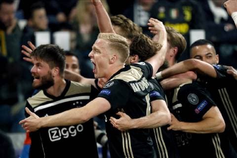 TORINO, Football,16-04-2019, Allianz Stadium . Champions League quarter finals second leg Juventus - Ajax. Ajax player Donny van de Beek (C) celebrating 1-2 during the game Juventus - Ajax . Juventus - Ajax  x3200381x