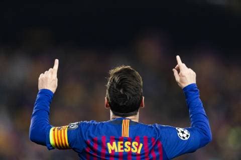 16.04.2019, xslx, Fussball Champions League, FC Barcelona Barca - Manchester United ManU FC emspor, v.l. Lionel Messi (FC Barcelona) Jubelt nach den Tor zum 1-0 (DFL DFB REGULATIONS PROHIBIT ANY USE OF PHOTOGRAPHS as IMAGE SEQUENCES and or QUASI-VIDEO) Barcelona