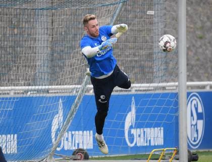 17.04.2019, Fussball GER, 1. Bundesliga Saison 2018 2019, Training FC Schalke 04, Torwart Ralf Faehrmann, Ralf Fährmann (Schalke 04)