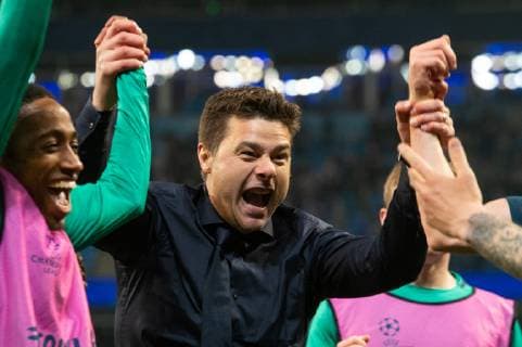 Manchester City v Tottenham Hotspur UEFA Champions League Tottenham Hotspur manager Mauricio Pochettino celebrates with players following the second leg of the UEFA Champions League quarter-final match at the Etihad Stadium, Manchester Content Not Available For UK Newspapers Copyright: xMattxWilkinsonx FIL-13126-0078