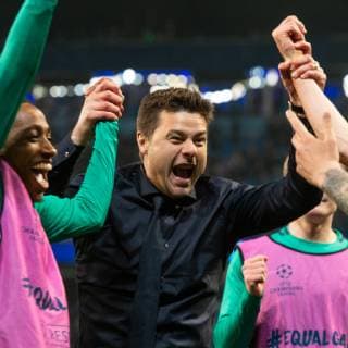 Manchester City v Tottenham Hotspur UEFA Champions League Tottenham Hotspur manager Mauricio Pochettino celebrates with players following the second leg of the UEFA Champions League quarter-final match at the Etihad Stadium, Manchester Content Not Available For UK Newspapers Copyright: xMattxWilkinsonx FIL-13126-0079