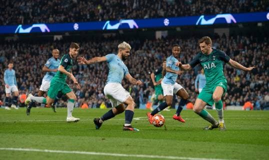Manchester City v Tottenham Hotspur UEFA Champions League Sergio Aguero of Manchester City cuts the ball inside during the second leg of the UEFA Champions League quarter-final match at the Etihad Stadium, Manchester Content Not Available For UK Newspapers Copyright: xRussellxHartx FIL-13127-0047
