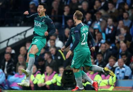 Football - 2018 2019 UEFA Champions League - Quarter-Final, Second Leg: Manchester City (0) vs. Tottenham Hotspur (1) Tottenham Hotspur players celebrate the second goal score by Son Heung-Min to make the score 1-2, at The Etihad. COLORSPORT PAUL GREENWOOD 
