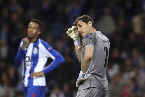April 17, 2019 - Porto, Porto, Portugal - Porto s Spanish goalkeeper Iker Casillas reacts during the UEFA Champions League, match between FC Porto and Liverpool, at Dragao Stadium in Porto on April 14, 2019. Porto v Liverpool - UEFA Champions League Quarter Final: Second Leg  - ZUMAn230 20190417_zaa_n230_525 Copyright: xDpix