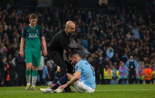 Man City Manager Pep Guardiola with Ilkay Gundogan of Man City at full time during the UEFA Champions League QF 2nd leg match between Manchester City and Tottenham Hotspur at the Etihad Stadium, Manchester, England on 17 April 2019. Copyright: xAndyxRowlandx PMI-2761-0033