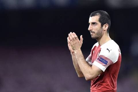 April 18, 2019 - Naples, Italy - Henrikh Mkhitaryan of Arsenal greets his supporters during the UEFA Europa League Quarter Final match between Napoli and Arsenal at Stadio San Paolo, Naples, Italy on 18 April 2019. Napoli v Arsenal - UEFA Europa League Quarter Final  - ZUMAn230 20190418_zaa_n230_353 Copyright: xGiuseppexMaffiax