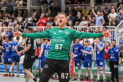 Sven Bartmann (Dormagen 87) jubelt mit ausgebreiteten Armen beim Spiel TSV Bayer Dorrmagen vs. HSV Hamburg, Handball, 2. Bundesliga, 18.04.2019 TSV Bayer Dorrmagen vs. HSV Hamburg, Handball, 2. Bundesliga, 18.04.2019 Dormagen Copyright: xEIBNER MarioxHommesx EP_MHS